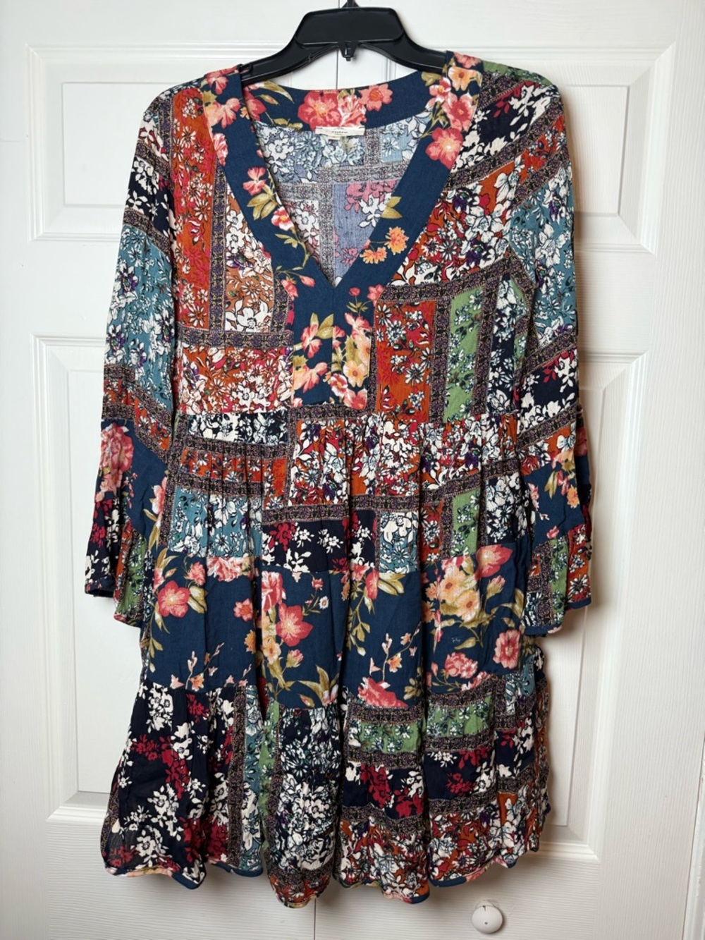 Entro Womens 3/4 Sleeve Pleated Floral Midi‎ Dress Multicolor M Ruffled V-Neck